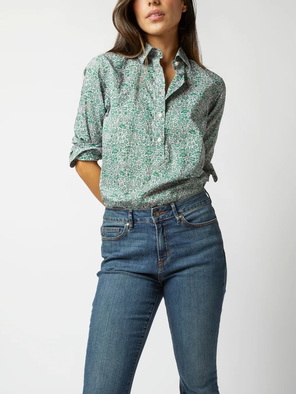 ANN MASHBURN Green and Pink Floral Button-Up Blouse